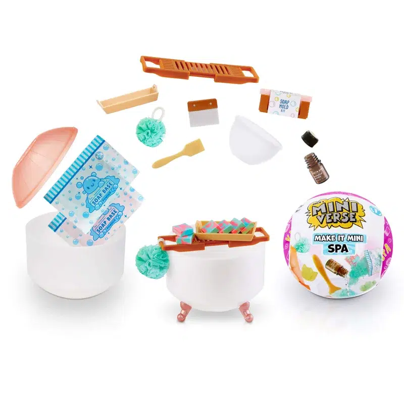 Capsule Miniverse Make It Mini Spa avec sa baignoire et ses produits de soin
